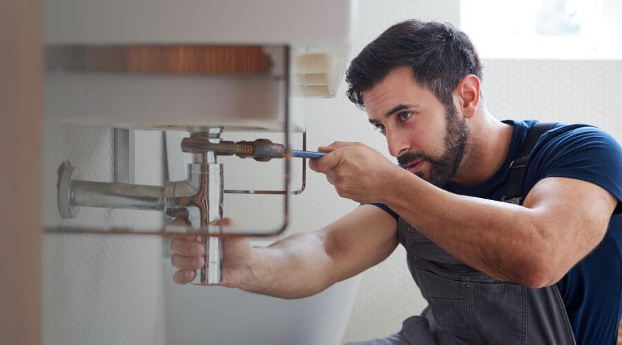 Faucet aerator cleaning/replacement in Fort Smith, AR